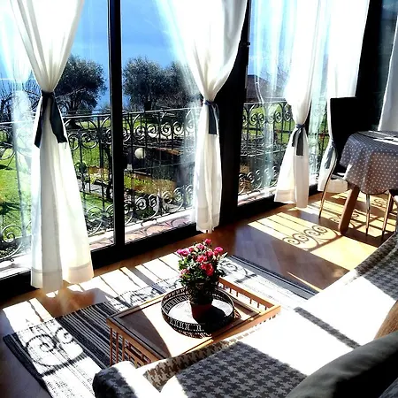 Lejlighed Lo Specchio Sul Lago *