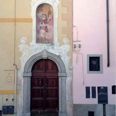 Lo Specchio Sul Lago Appartement